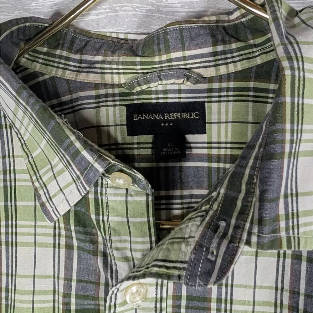 Banana Republic Button Up Shirt Mens Extra Large Multicolor Lot/Bundle of 2